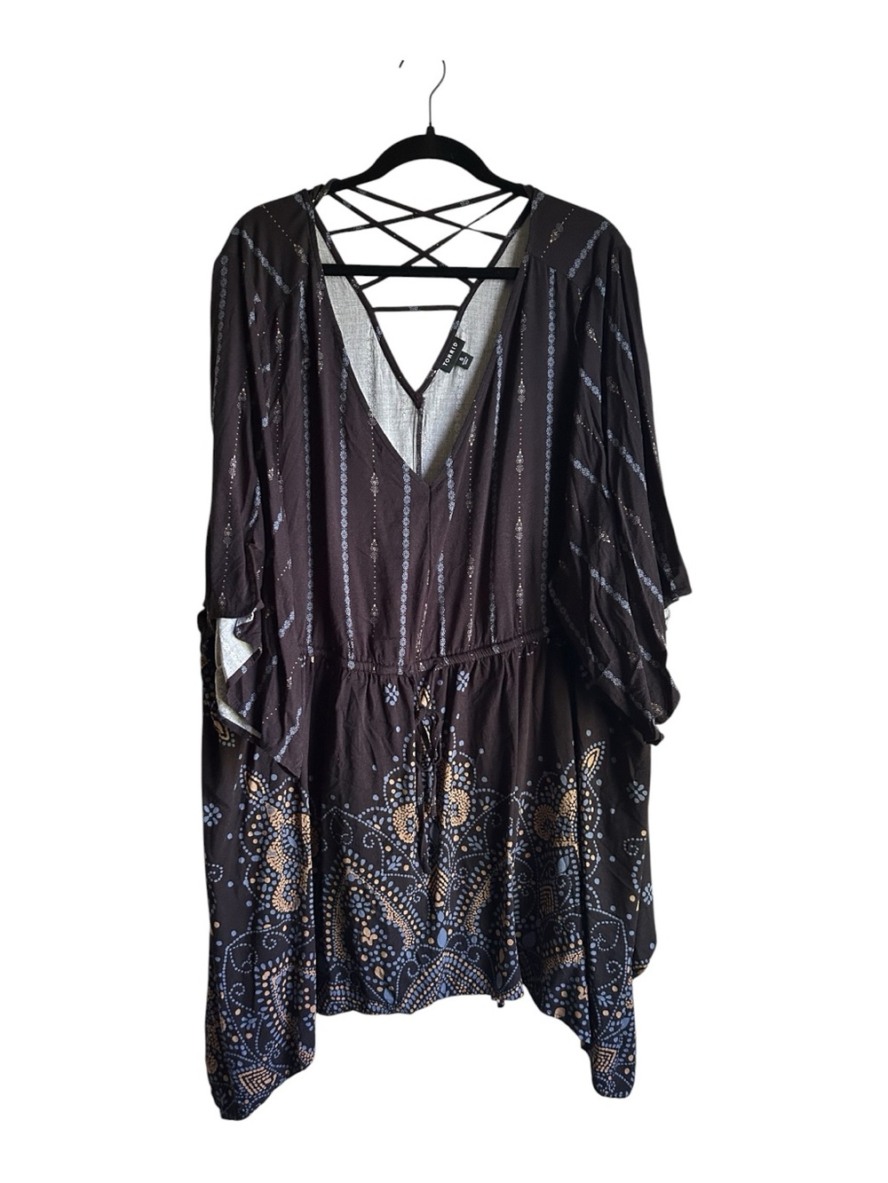 torrid Size 5 5X Black Paisley-Accented Tunic Dress